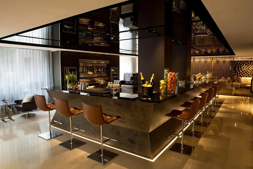 Renaissance Barcelona Hotel