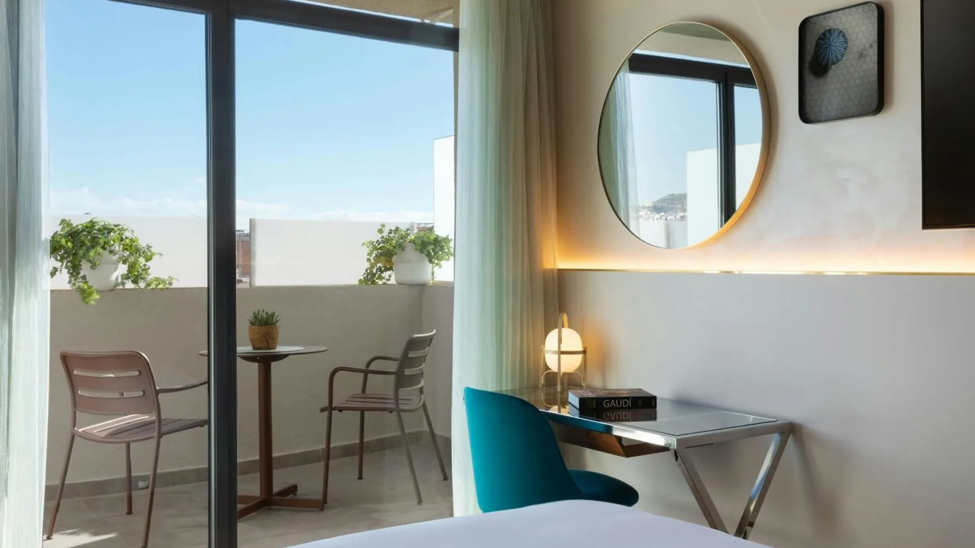 Renaissance Barcelona Hotel