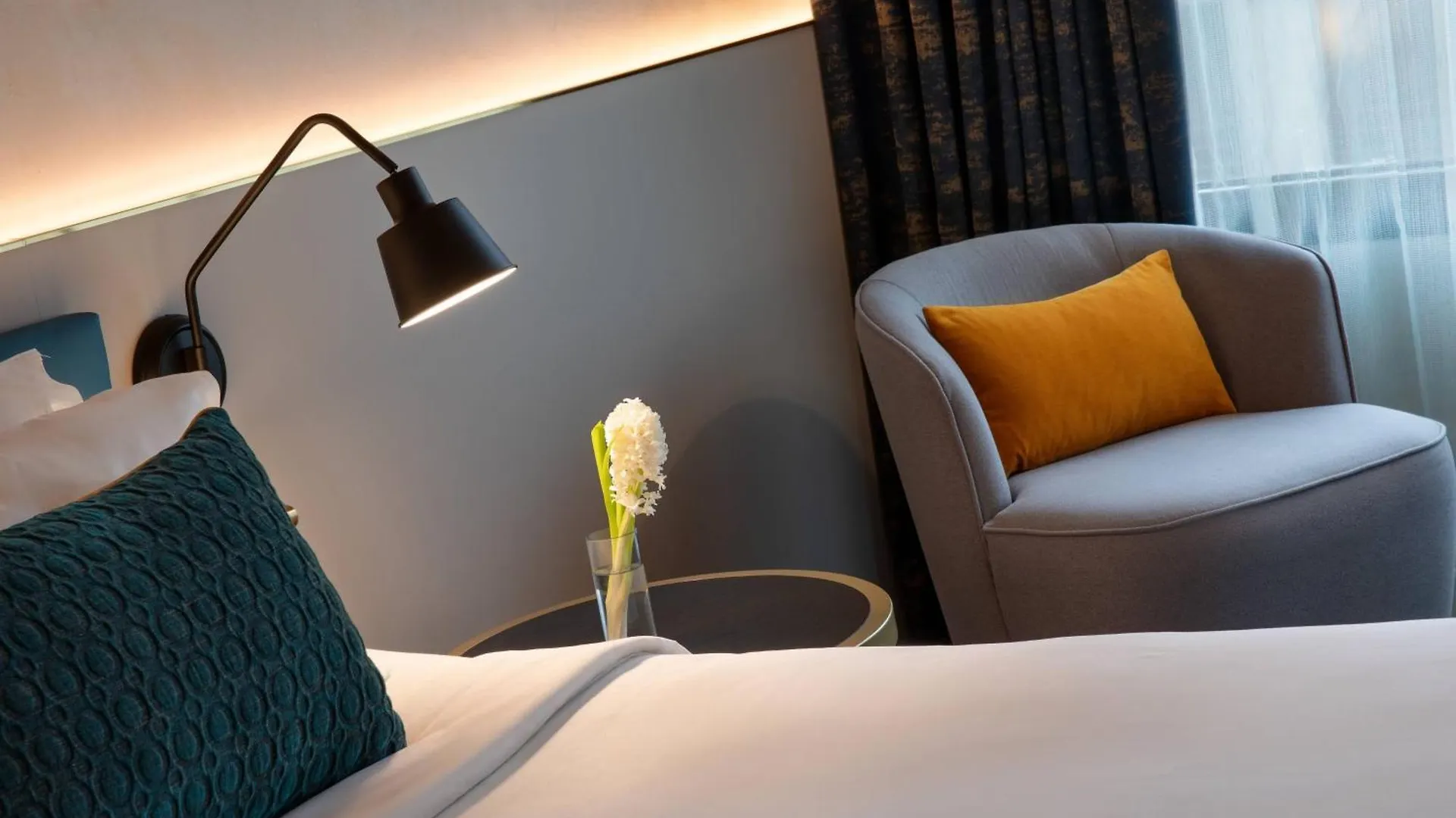 Renaissance Barcelona Hotel